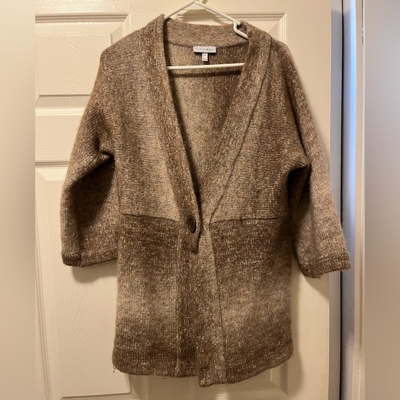 Sweater - Picture 1 of 1